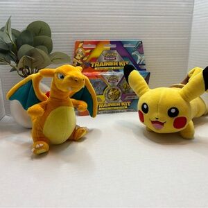 Pokémon Bundle: XY Trainer Kit (Pikachu Libre) + Charizard & Pikachu Plus